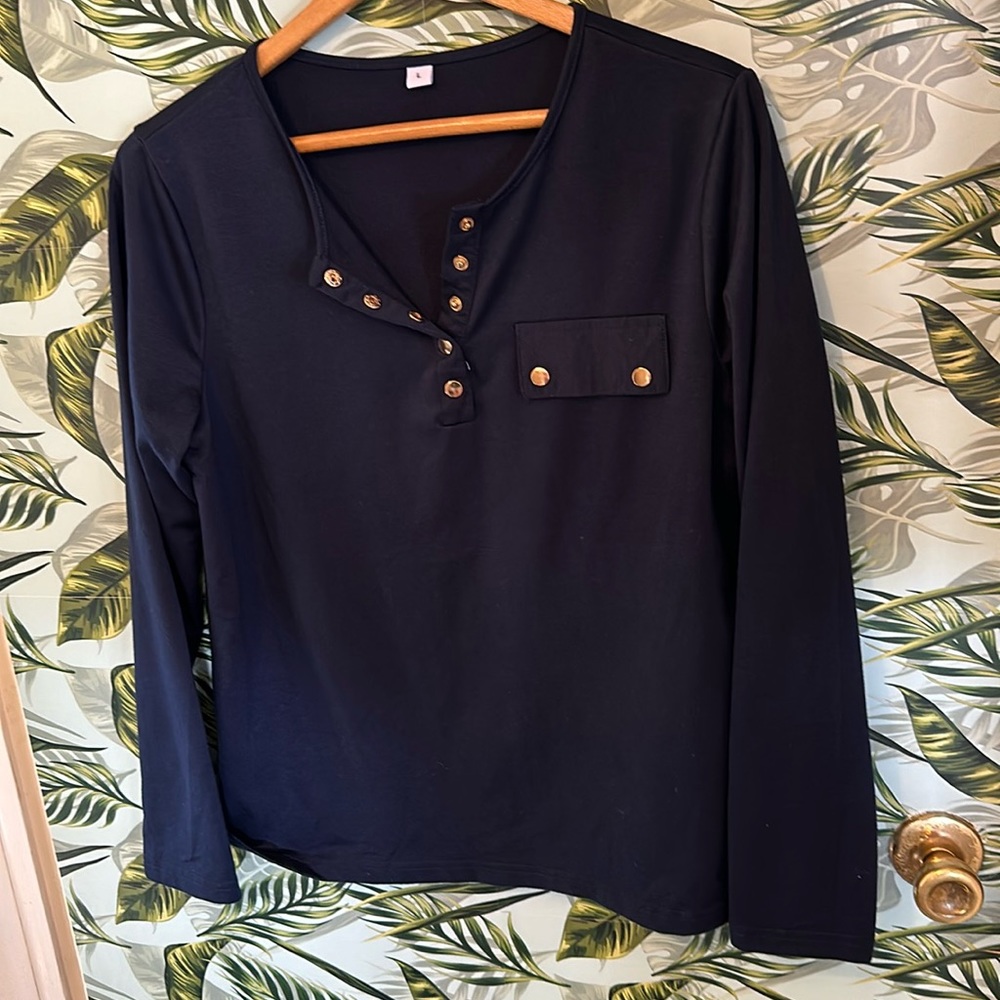 Gag43 navy blue shirt w/ gold buttons Large L